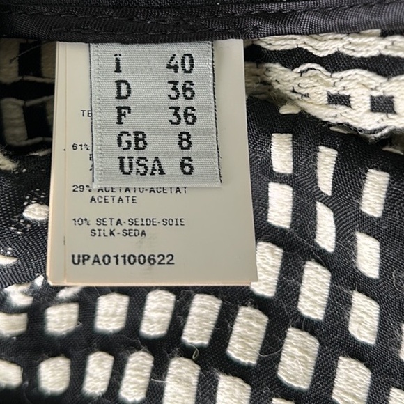 Emanuel Ungaro Paris Black & Ivory Silk Blend Woven Flounce Peplum Skirt - 4 - Picture 12 of 15